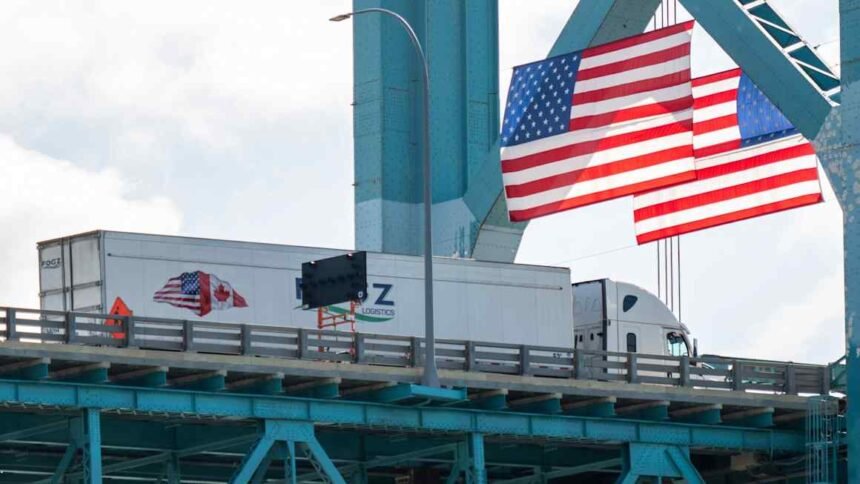 Canada announces $20bn retaliatory tariffs as US trade war escalates