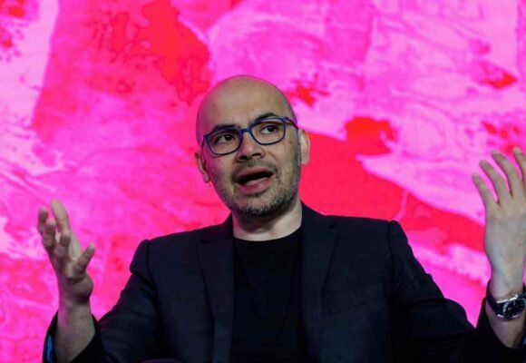 Google seeks a sharper focus in AI after Hassabis move