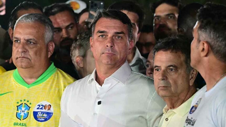 Flávio Bolsonaro’s passport cancelled as reports say he has fled Brazil