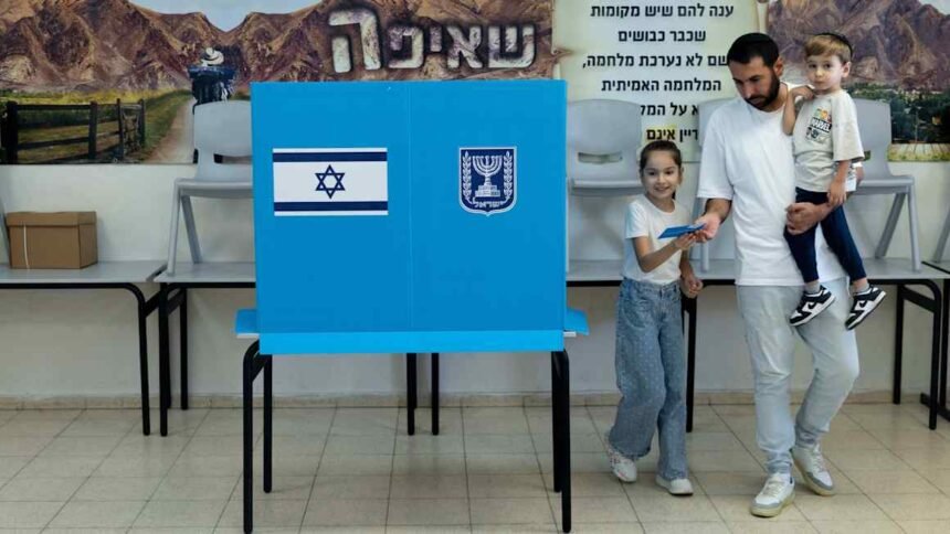 No clear winner in Israeli parliamentary election, exit polls suggest
